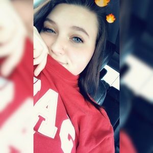 Meet your Posher, Alexandria